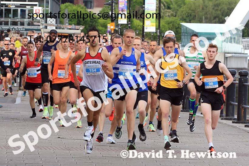 The 2022 Bridges of the Tyne 5 Mile (organised Tyne Bridge Harriers), Quayside, Newcastle, Tuesday, July 5th. Photo: David T. Hewitson/Sports for All Pics